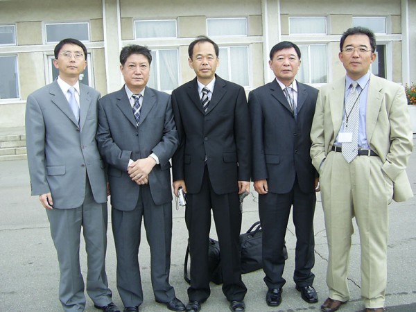 1139018573_0.jpg