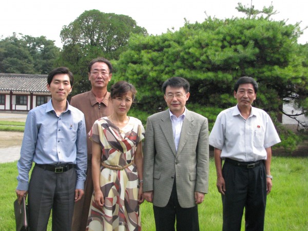 1316419647_0.jpg