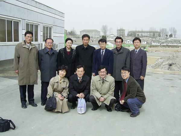1142227718_0.jpg